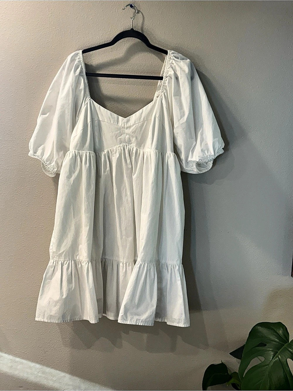 Banana Republic White Square-Neck Puff-Sleeve Tiered Mini Dress L